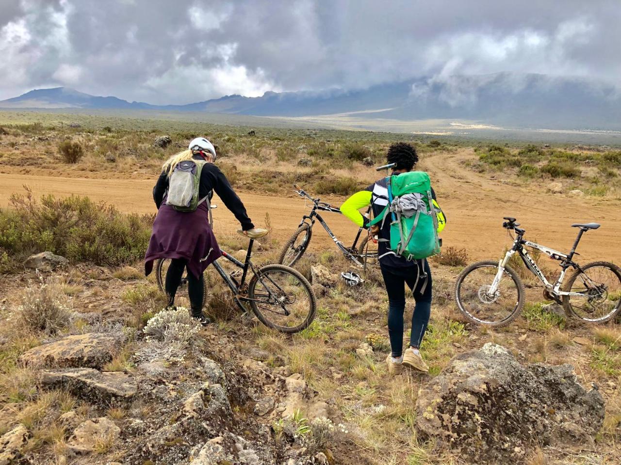 Mountain Bikes House Vandrerhjem Moshi Eksteriør bilde